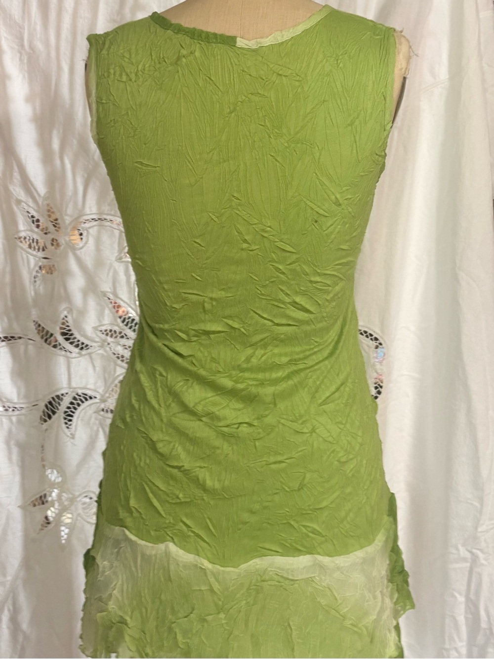Kisca by Komarov Green Ombre Crinkle Sleeveless Tiered Hem Mini Dress Fairycore - Picture 4 of 9